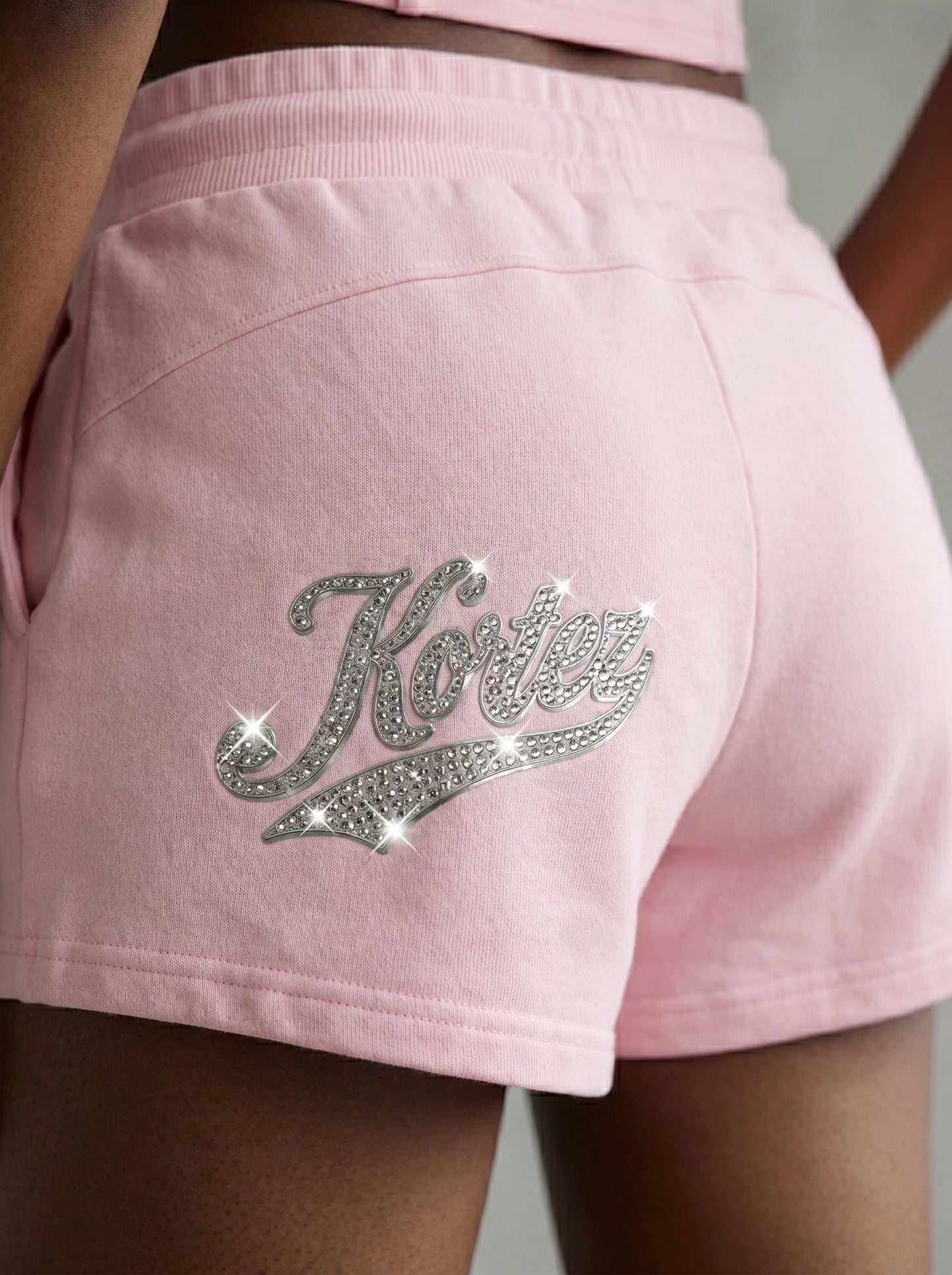 KORTEZ - Drawstring Shorts / Pink
