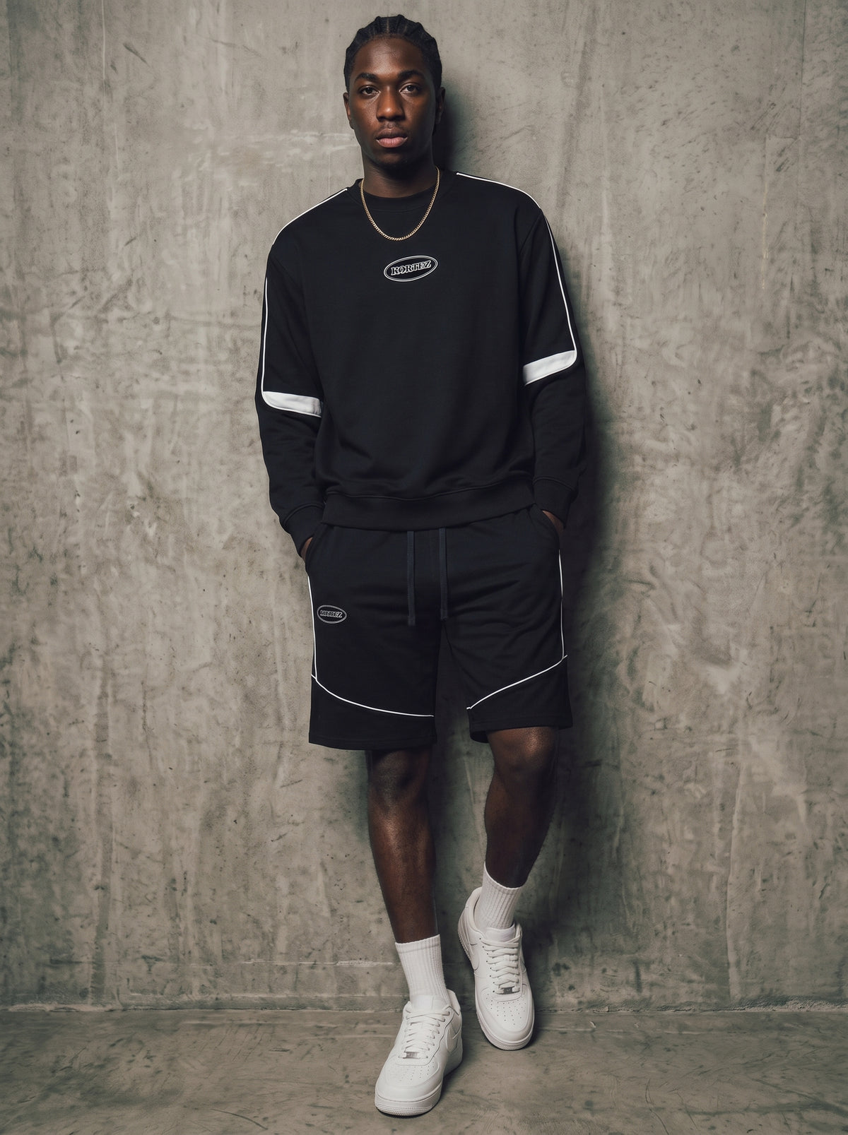 KORTEZ - Oval Piped Crewneck Sweatshirt and Shorts Set / Black