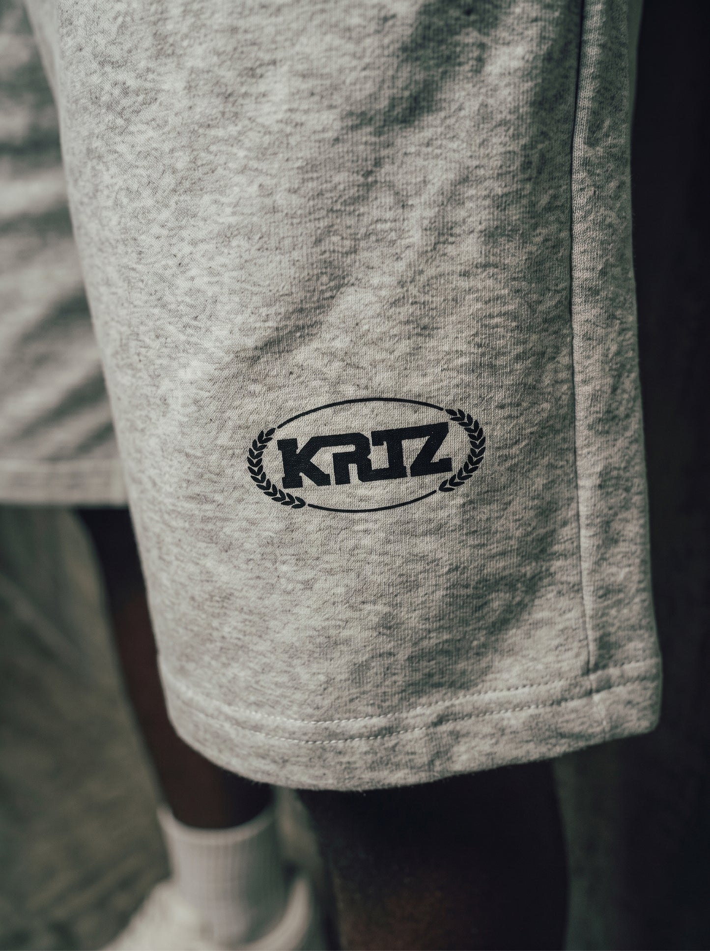 KORTEZ - Essential Heavyweight Shorts / Flower Gray