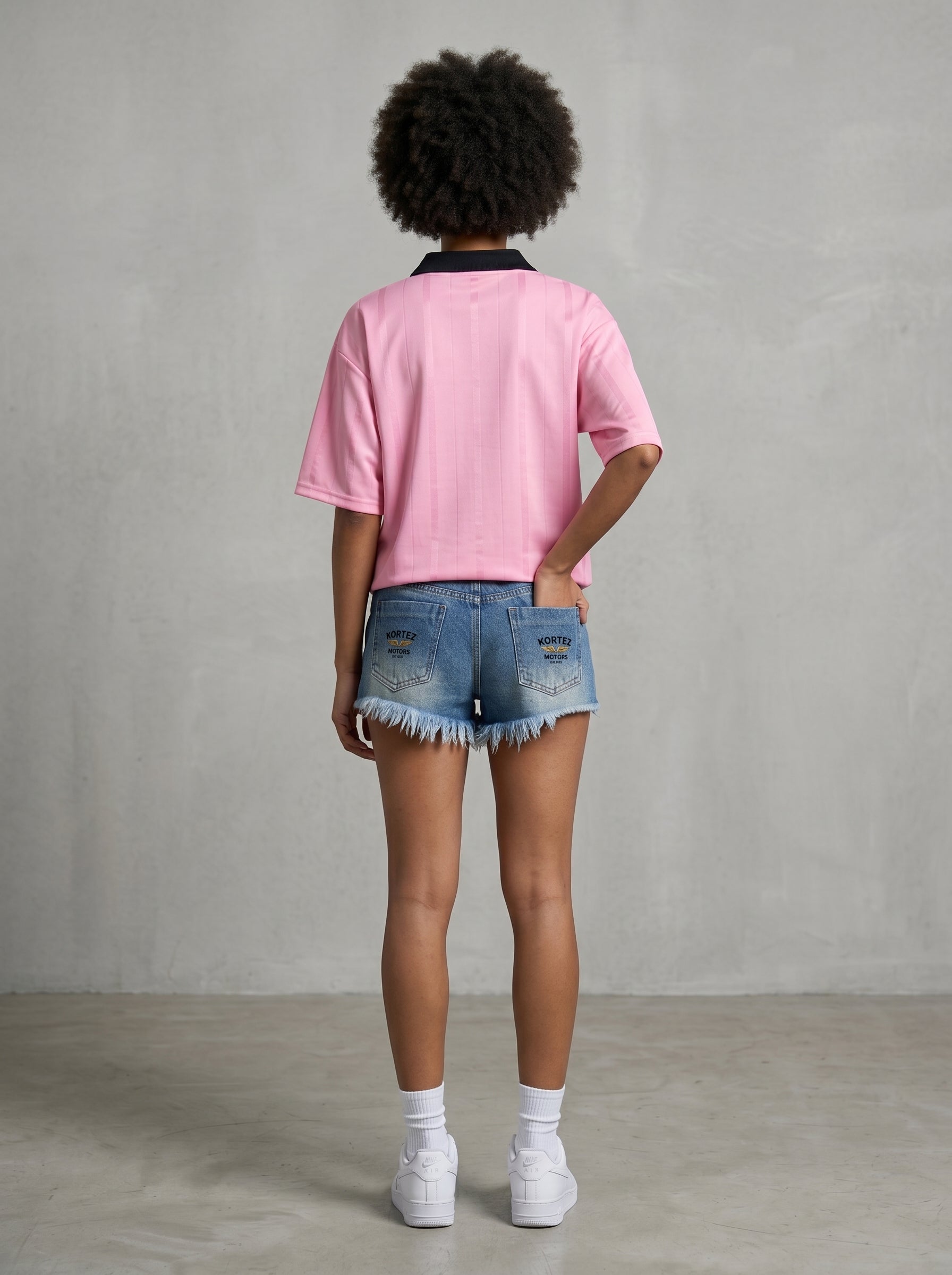 KORTEZ - Striped Soccer Jersey / Pink
