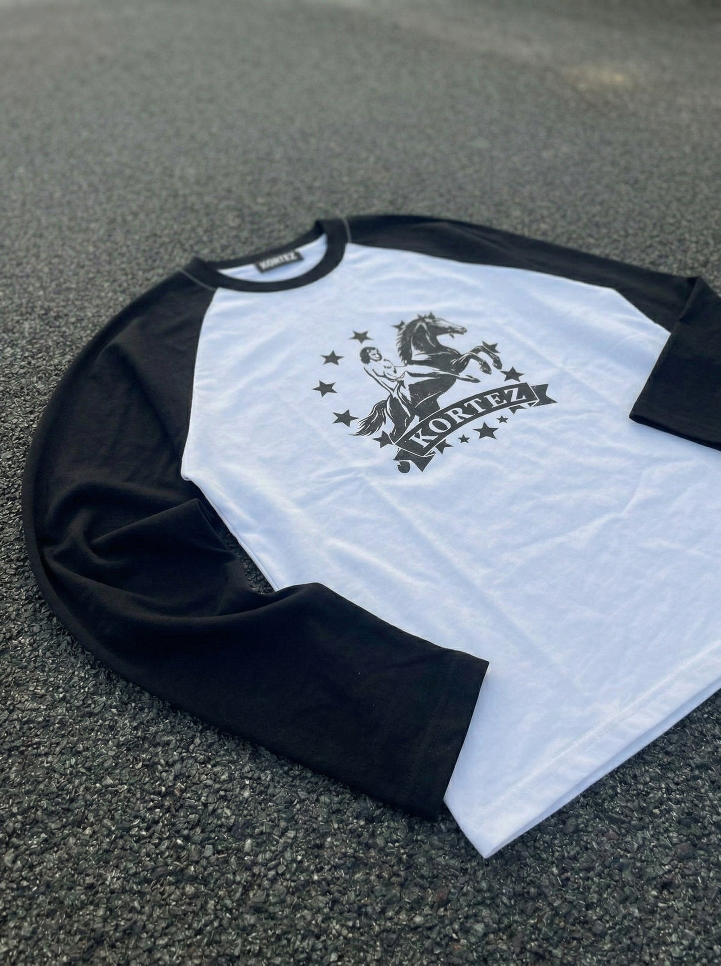 KORTEZ - Two Tone Long-Sleeve / White & Black